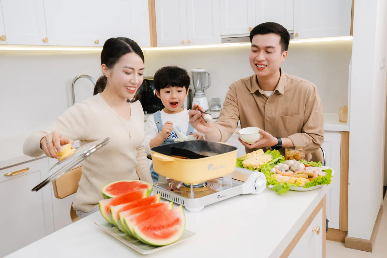 Cùng Maxsun thắp lửa hạnh phúc gia đình
